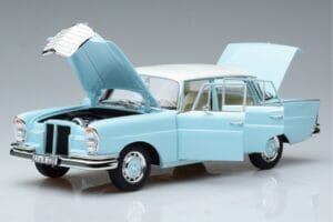 Mercedes 220 S W111 Blau Norev 1:18 183920 Druckguss — Bild 2 von 7