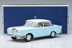 Mercedes 220 S W111 Blau Norev 1:18 183920 Druckguss — Bild 7 von 7