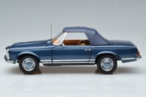 Mercedes 230 SL W113 Pagoda Blau Limitierte Auflage Norev 1:18 183767 Druckguss — Bild 4 von 8