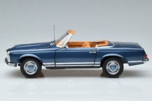 Mercedes 230 SL W113 Pagoda Blau Limitierte Auflage Norev 1:18 183767 Druckguss — Bild 5 von 8