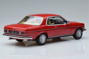 Mercedes 280 CE C123 Rot Otto 1:18 OT145 Resin — Bild 2 von 6