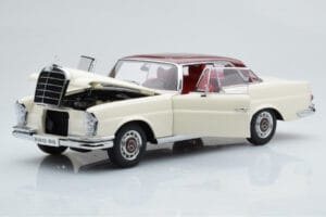 Mercedes 280 SE W108 Weiß AUTOart 1:18 76287 Druckguss — Bild 2 von 8