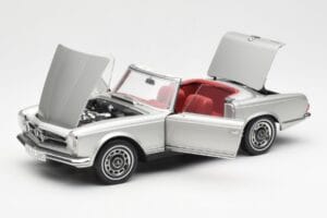 Mercedes 280 SL W113 Pagode Silber Schuco 1:18 450035000 Druckguss — Bild 2 von 8