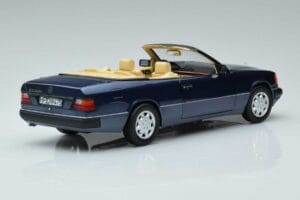 Mercedes 300 CE-24 A124 Cabriolet Nautical Blau Limitierte Auflage Norev 1:18 183879 Druckguss — Bild 3 von 7