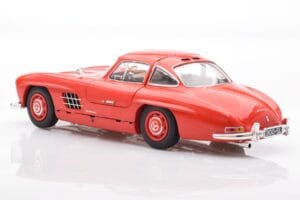 Mercedes 300 SL W198 Gullwing Rot Minichamps 1:18 110037211 Druckguss — Bild 7 von 8