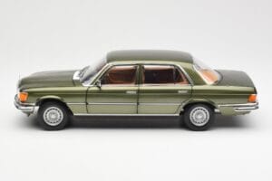 Mercedes 450SEL 6.9 W116 Grün Metallic Norev 1:18 183455 Druckguss — Bild 4 von 8
