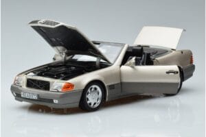 Mercedes 500 SL R129 Smoke Silber Norev 1:18 183719 Druckguss — Bild 2 von 7