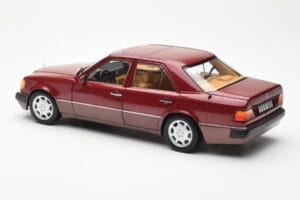 Mercedes 500E W124 Rot Metallic Händler Edition Norev 1:18 B66040699 Druckguss — Bild 7 von 8