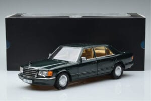 Mercedes 560 SEL W126 Dunkelgrün Metallic Norev 1:18 B66040682 Druckguss — Bild 7 von 7