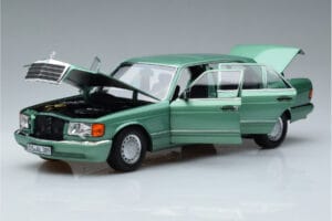 Mercedes 560 SEL W126 Hellgrün Norev 1:18 183469 Druckguss — Bild 2 von 7