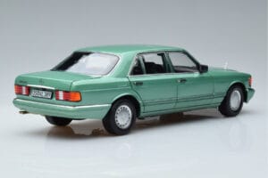 Mercedes 560 SEL W126 Hellgrün Norev 1:18 183469 Druckguss — Bild 3 von 7