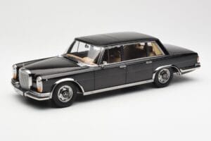 Mercedes 600 SWB W100 Schwarz KK-Scale 1:18 180601 Druckguss