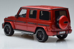 Mercedes AMG G63 W464 Asia Edition Rot GT Spirit 1:18 CLDC010 Resin — Bild 5 von 6