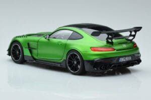 Mercedes AMG GT C190 Black Series Grün Hell Magno Limitierte Auflage Norev 1:18 183903 Druckguss — Bild 6 von 7