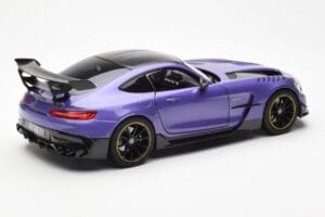 Mercedes AMG GT Black Series Lila Asia Exclusive Norev 1:18 183907 Druckguss — Bild 3 von 8