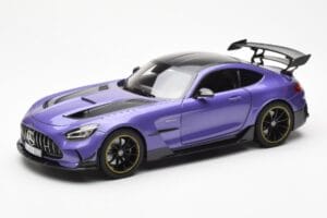 Mercedes AMG GT Black Series Lila Asia Exclusive Norev 1:18 183907 Druckguss