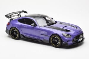 Mercedes AMG GT Black Series Lila Asia Exclusive Norev 1:18 183907 Druckguss — Bild 6 von 8