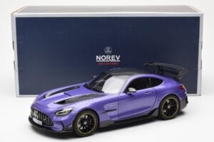 Mercedes AMG GT Black Series Lila Asia Exclusive Norev 1:18 183907 Druckguss — Bild 8 von 8