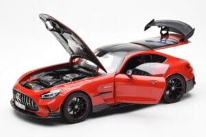 Mercedes AMG GT Black Series Rot Asia Exclusive Norev 1:18 183906 Druckguss — Bild 2 von 8
