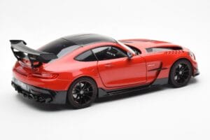 Mercedes AMG GT Black Series Rot Asia Exclusive Norev 1:18 183906 Druckguss — Bild 3 von 8