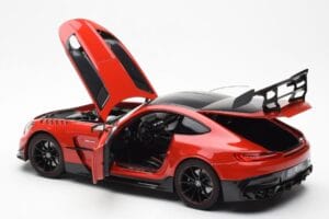 Mercedes AMG GT Black Series Rot Asia Exclusive Norev 1:18 183906 Druckguss — Bild 5 von 8