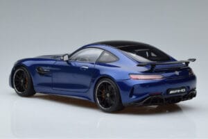 Mercedes AMG GT R C190 Brillantblau AUTOart 1:18 76334 Druckguss — Bild 6 von 7