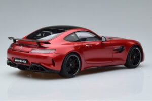 Mercedes AMG GT R C190 Kardinalrot AUTOart 1:18 76331 Druckguss — Bild 3 von 7