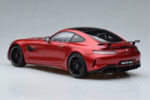 Mercedes AMG GT R C190 Kardinalrot AUTOart 1:18 76331 Druckguss — Bild 6 von 7