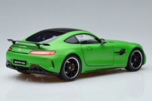 Mercedes AMG GT-R C190 Green Hell Magno Norev 1:18 B66960416 Druckguss — Bild 3 von 7