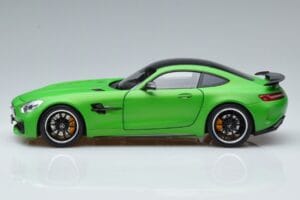 Mercedes AMG GT-R C190 Green Hell Magno Norev 1:18 B66960416 Druckguss — Bild 4 von 7