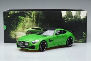 Mercedes AMG GT-R C190 Green Hell Magno Norev 1:18 B66960416 Druckguss — Bild 7 von 7
