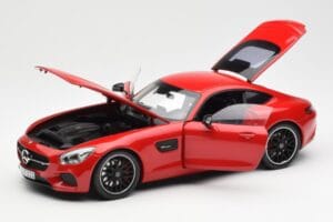 Mercedes AMG GT C190 Rot Norev 1:18 183496 Druckguss — Bild 2 von 8