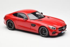 Mercedes AMG GT C190 Rot Norev 1:18 183496 Druckguss — Bild 6 von 8