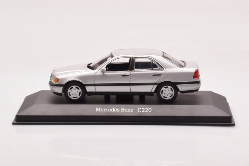 Mercedes C-Class W202 C220 Silber Minichamps 1:43 B66005705-M1 Druckguss