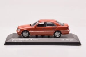Mercedes C-Class W202 C240 Orange Metallic Minichamps 1:43 430037000 Druckguss