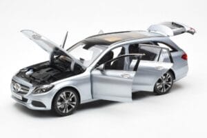 Mercedes C-Class W205 T-Modell Silber Asia Exclusive Norev 1:18 183865 Druckguss — Bild 2 von 8