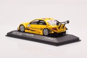 Mercedes C-Class W204 DTM Deutsche Post AMG Mercedes #17 D. Coulthard DTM 2010 Minichamps 1:43 400103817 Druckguss — Bild 3 von 4