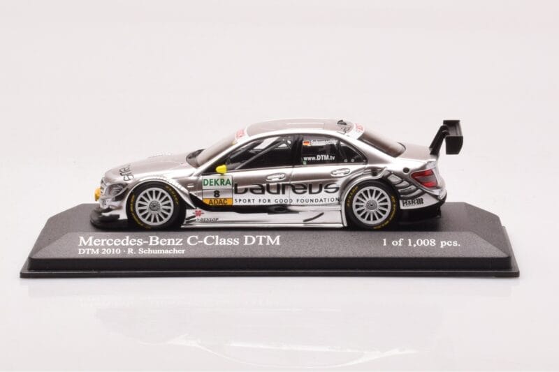 Mercedes C-Class W204 DTM Team AMG Mercedes #8 R. Schumacher DTM 2010 Minichamps 1:43 400103908 Druckguss