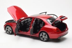 Mercedes C-Class W205 Rot Metallic Asia Exclusive Norev 1:18 183835 Druckguss — Bild 5 von 8