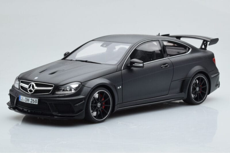 Mercedes C63 AMG W204 Black Series Matt Schwarz GT Spirit 1:18 GT843 Resin