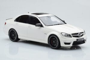 Mercedes C63 AMG W204 Weiß GT Spirit 1:18 GT166 Resin — Bild 4 von 6
