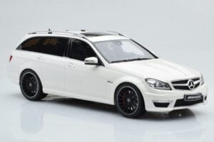 Mercedes C63 AMG S204 T-Modell Weiß GT Spirit 1:18 GT147 Resin — Bild 4 von 8