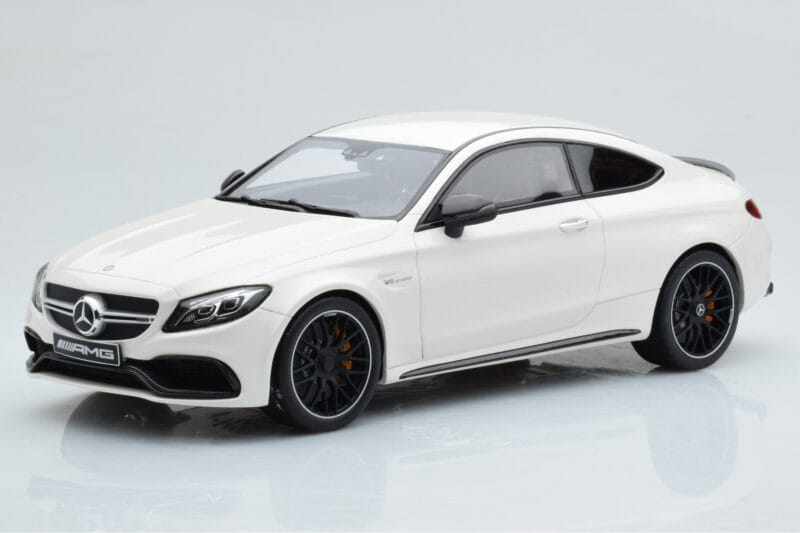 Mercedes C63S AMG C205 Coupe Weiß GT Spirit 1:18 B66965707 Resin