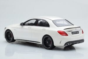 Mercedes C63S AMG W205 Weiß GT Spirit 1:18 B66960370 Resin — Bild 5 von 6
