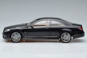 Mercedes CL63 AMG C216 Schwarz AUTOart 1:18 76169 Druckguss — Bild 3 von 6