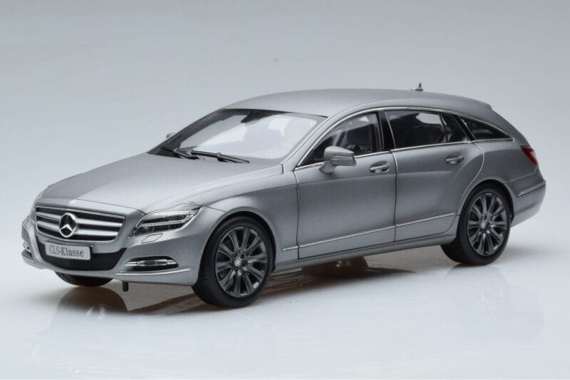 Mercedes CLS Shooting Brake X218 Alanite Grau Norev 1:18 B66960117 Druckguss