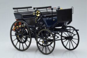 Mercedes Daimler Motorkutsche Dunkelblau Norev 1:18 183700 Druckguss — Bild 4 von 6