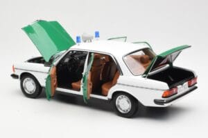 Mercedes E-Class W123 Polizei Norev 1:18 B66040676 Druckguss — Bild 5 von 8