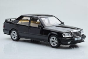 Mercedes E-Class W124 Tuning Schwarz MCG 1:18 MCG18341 Druckguss — Bild 4 von 6
