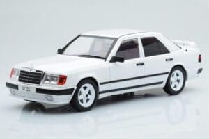 Mercedes E-Class W124 Tuning Weiß MCG 1:18 MCG18343 Druckguss